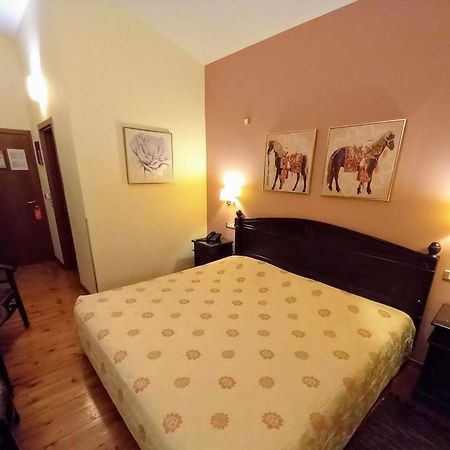 Vytina Mountain View Hotel Bagian luar foto