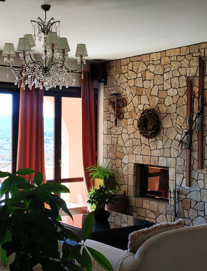 Vytina Mountain View Hotel Bagian luar foto