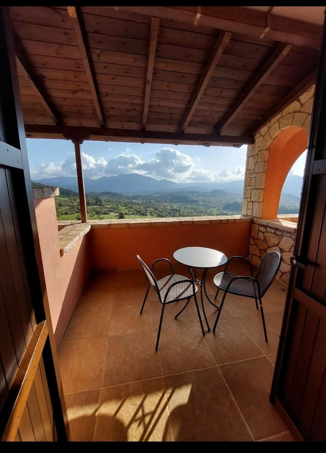 Vytina Mountain View Hotel Bagian luar foto