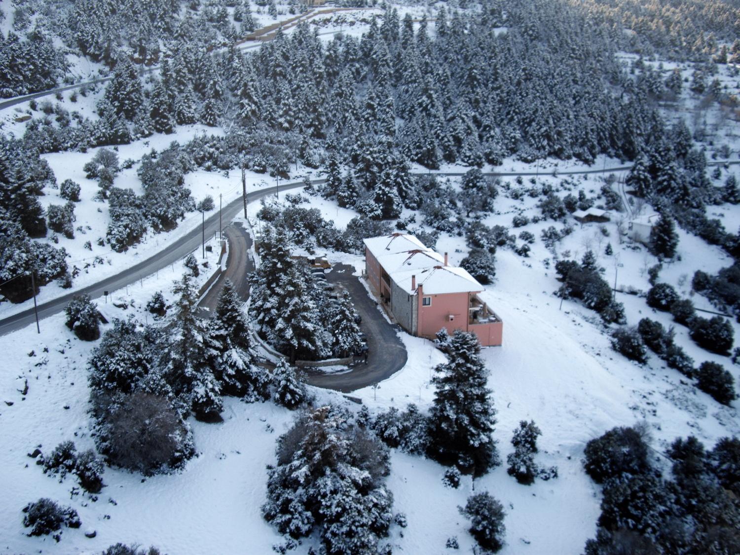 Vytina Mountain View Hotel Bagian luar foto