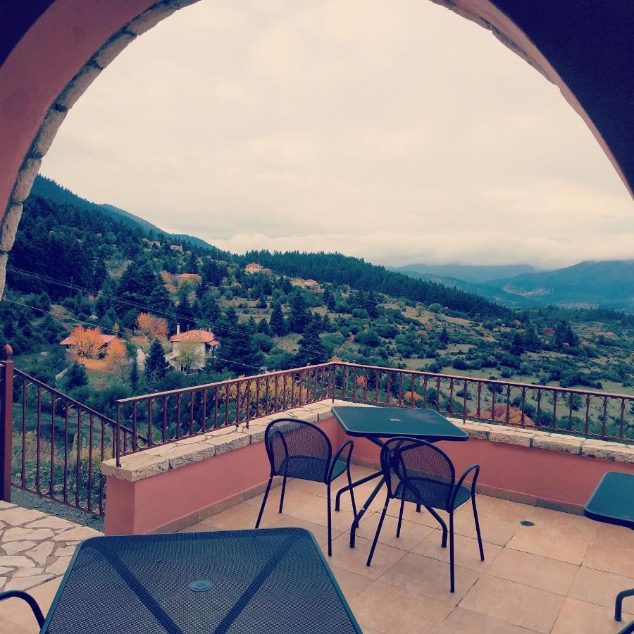 Vytina Mountain View Hotel Bagian luar foto